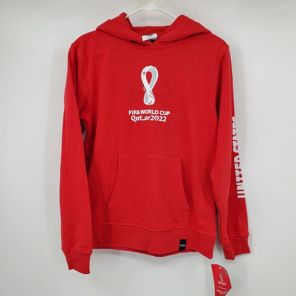 NWT Fifa World Cup Qatar 2022 Long Sleeve Pullover Sweatshirt  Size Small‎